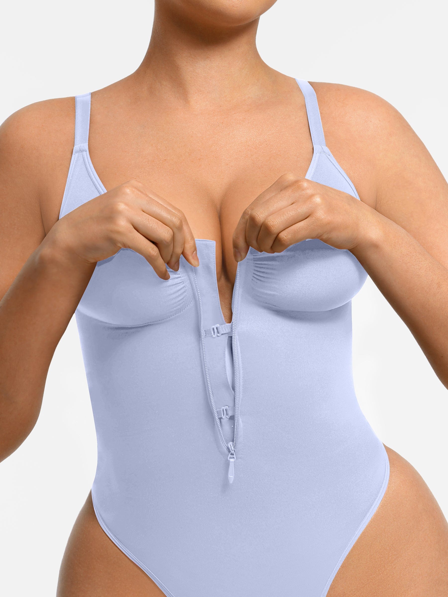 Wholesale Seamless Plunge Bodysuit with Inner Chest Support & Built-in Bra Features